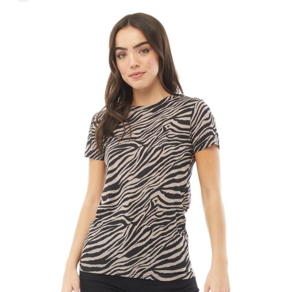 Lauren Ralph Lauren Tops - Lauren Ralph Lauren Animal print short sleeve cotton shirt NWT XL